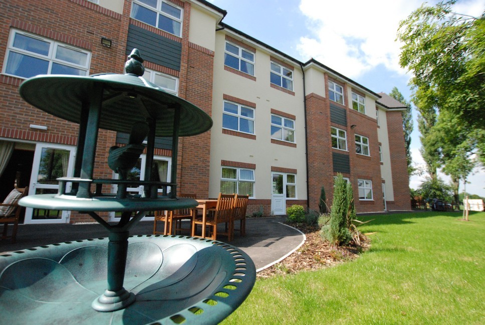 Details for Hinckley House Care Home in Tudor Road, Hinckley, LE10 0EH