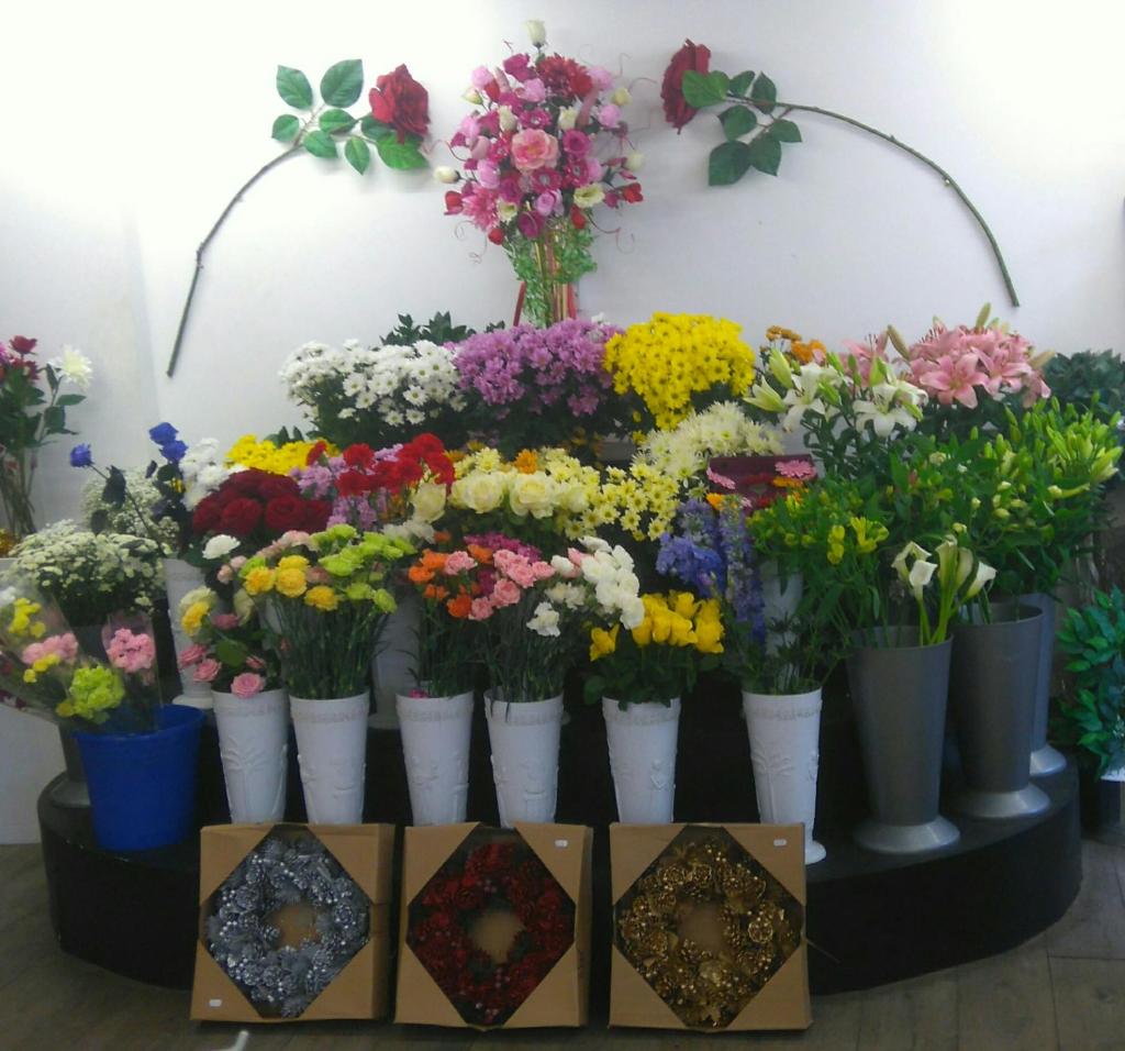 Details for Athena Flowers in 3638 Commercial Street, Pontnewydd