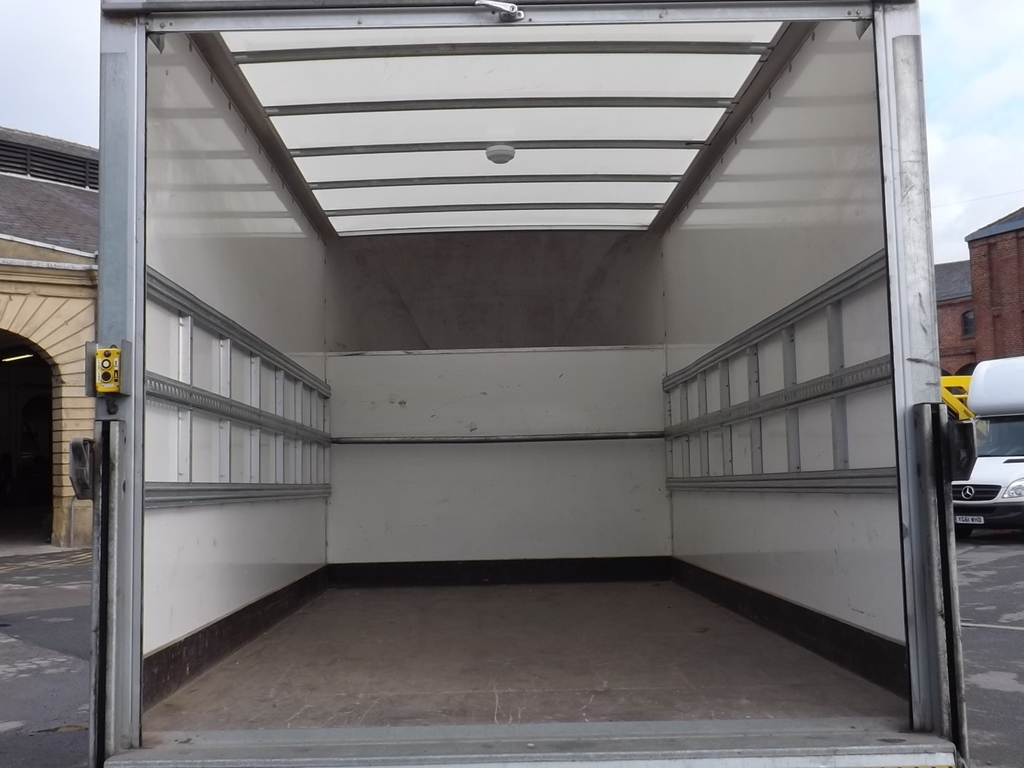 Details for Oxford Man and Van in 18 Druce Way, Oxford, Oxford, OX4 6TG Mirror