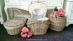 shabby chic picnic baskets & accessories leeds,