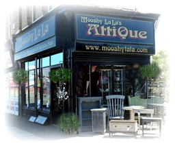 Mooshy La La, Vintage & Antique Boutique.