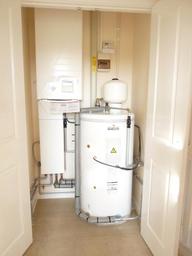 Space Air Daikin Heat Pump System