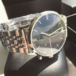 Actual photo of www.de5igner.co.uk products