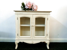 Jolie Country Cream Shabby Chic Small Glazed Displ