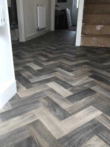 Vinyl flooring