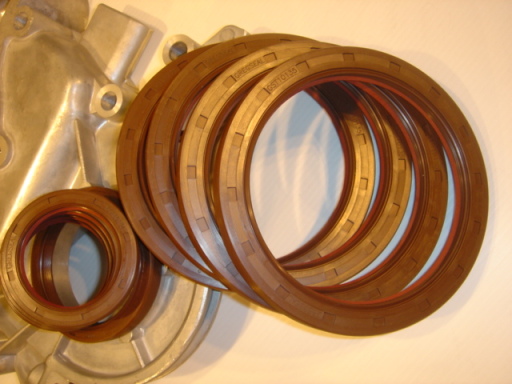 Crankshaft Seals, Low Friction / High vacuum retention