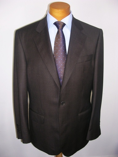 Brown bird's eye suit
