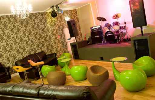 we have 4 rehearsal rooms and licensed live lounge