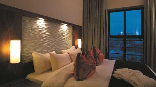 Presidential suite bedroom