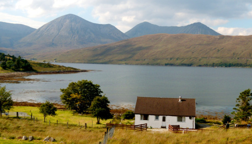 Otters Leap self-catering cottage, Luib, Isle of Skye