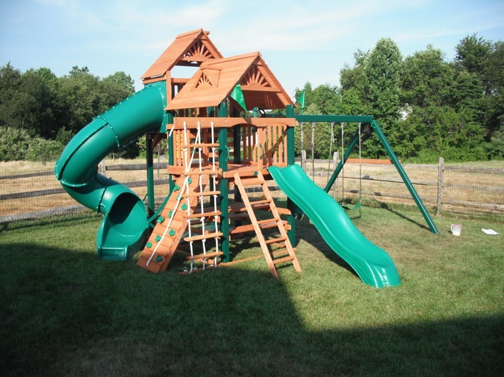 Cedarview Swingset Installer, Gorilla Playset Installation, Swing Set