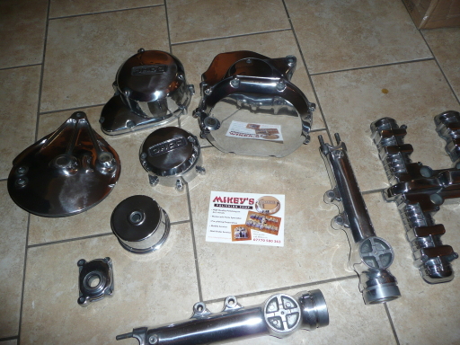 Highly polished 1973 kawasaki Z900 parts