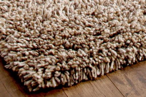 Heavy Wool Shaggy Ama Rugs