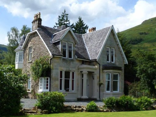 Rhumhor Holiday Lodge, near Lochgoilhead