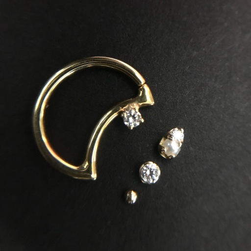 14k gold jewellery combination.