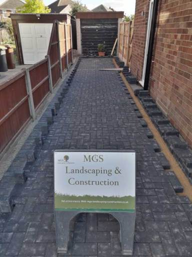 Lincoln Landscaping Company