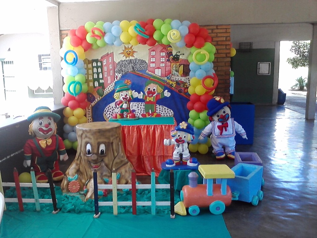 Festejar festas e eventos Avenida Governador Valadares,178,Centro