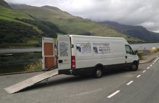 www.motorcycledeliveryuk.co.uk motorbike transport