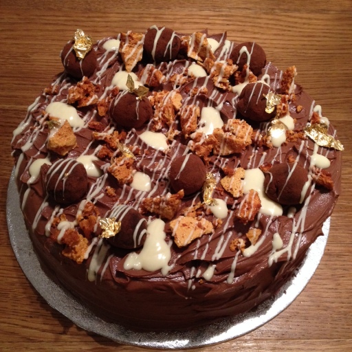 Chocolate honeycomb truffle cake