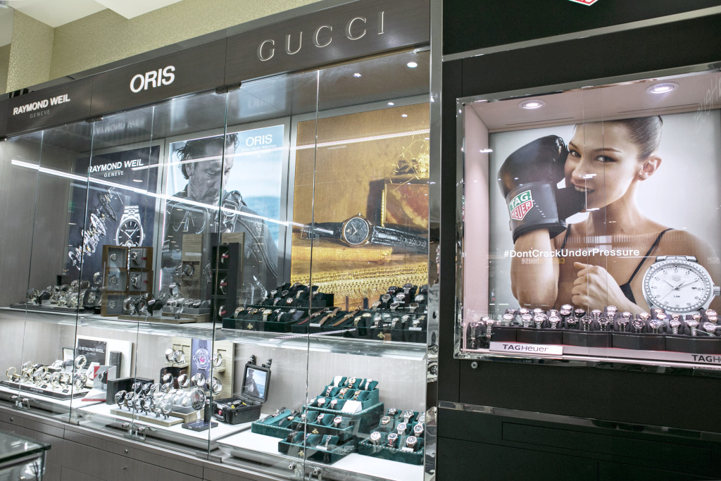 Wallace Dubbo Orana Mall Marketplace, Shop T1041/2, 56 Windsor