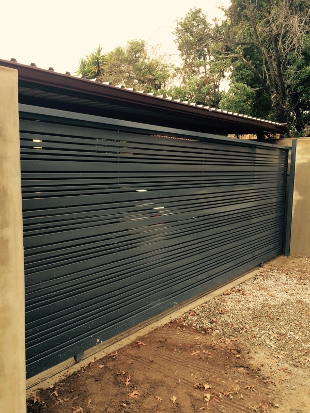 Johannesburg driveway gates 13 Kroton street south Weltevreden park