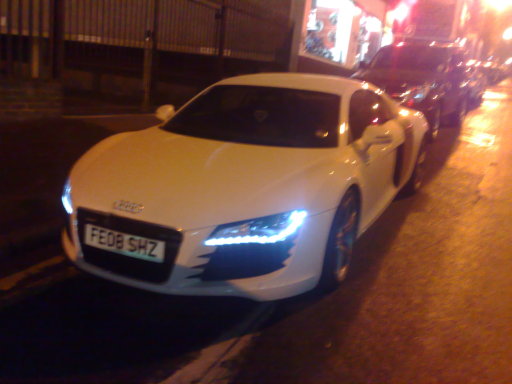 Audi R8