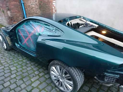 Full vehicle respray - colour change