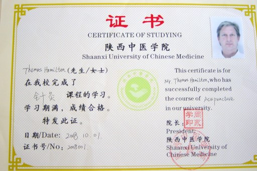 Dr Tom Hamilton's award from Shaanxi Unive