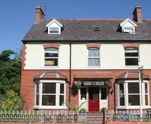 Llangollen Hostel - Four star hostel accommodation in North Wales