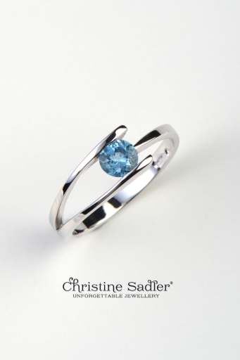 aquamarine split shank ring