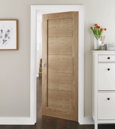 https://www.harboroughdoors.com/