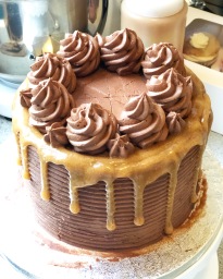 Choco Salted Caramel 3 Layer Ameircan Style Cake