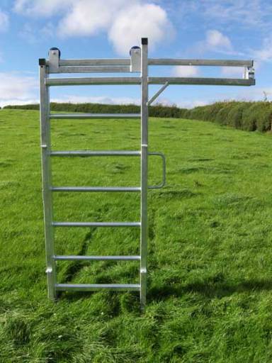 Sliding Gate for cattle handling systems