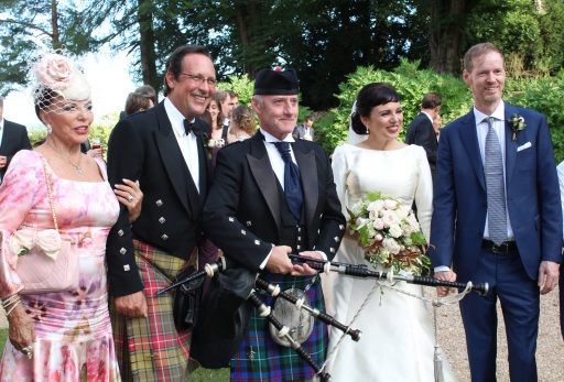 Bagpipes Bagpiper Wales for the Wedding of Tara & Nick (Daughter of Dame Joan Collins)