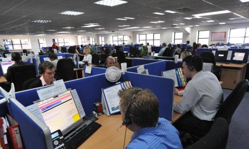 Inbound and outbound call centre