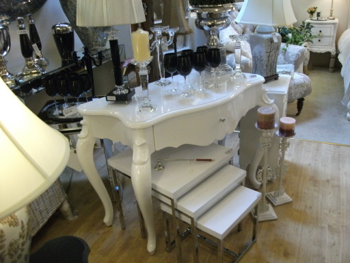 white Gloss French Furniture