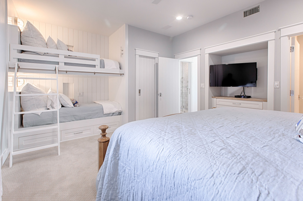 Freedom Development LLC 7249 REEF ROAD, NAVARRE, FL, 32566
