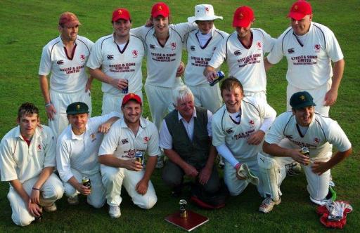 1st XI win the SWCA Div 3 title 2010