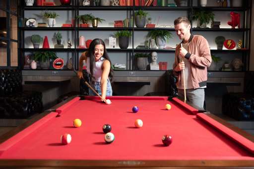 Pool table