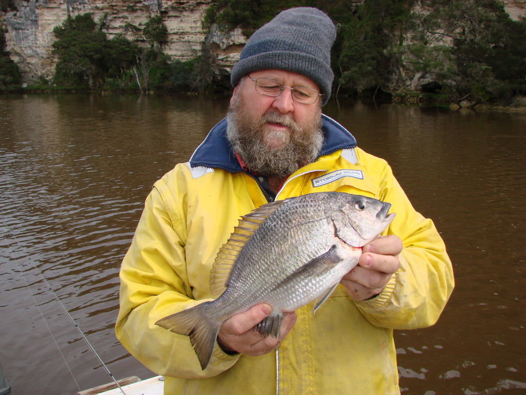Western Victoria Fishing Tackle & Marine 44 Hamilton Street, Horsham, 3400
