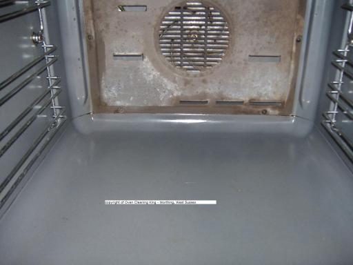 clean oven worthing (photo copyright Oven Cleaning King)