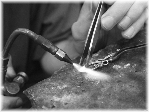 Jewellery Repair Specialists.