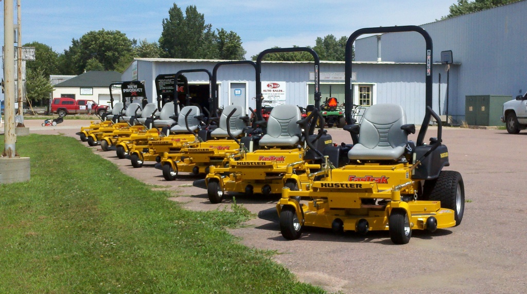 Gillespie Small Engine 106 N Western Ave, Hartford, SD, 57033
