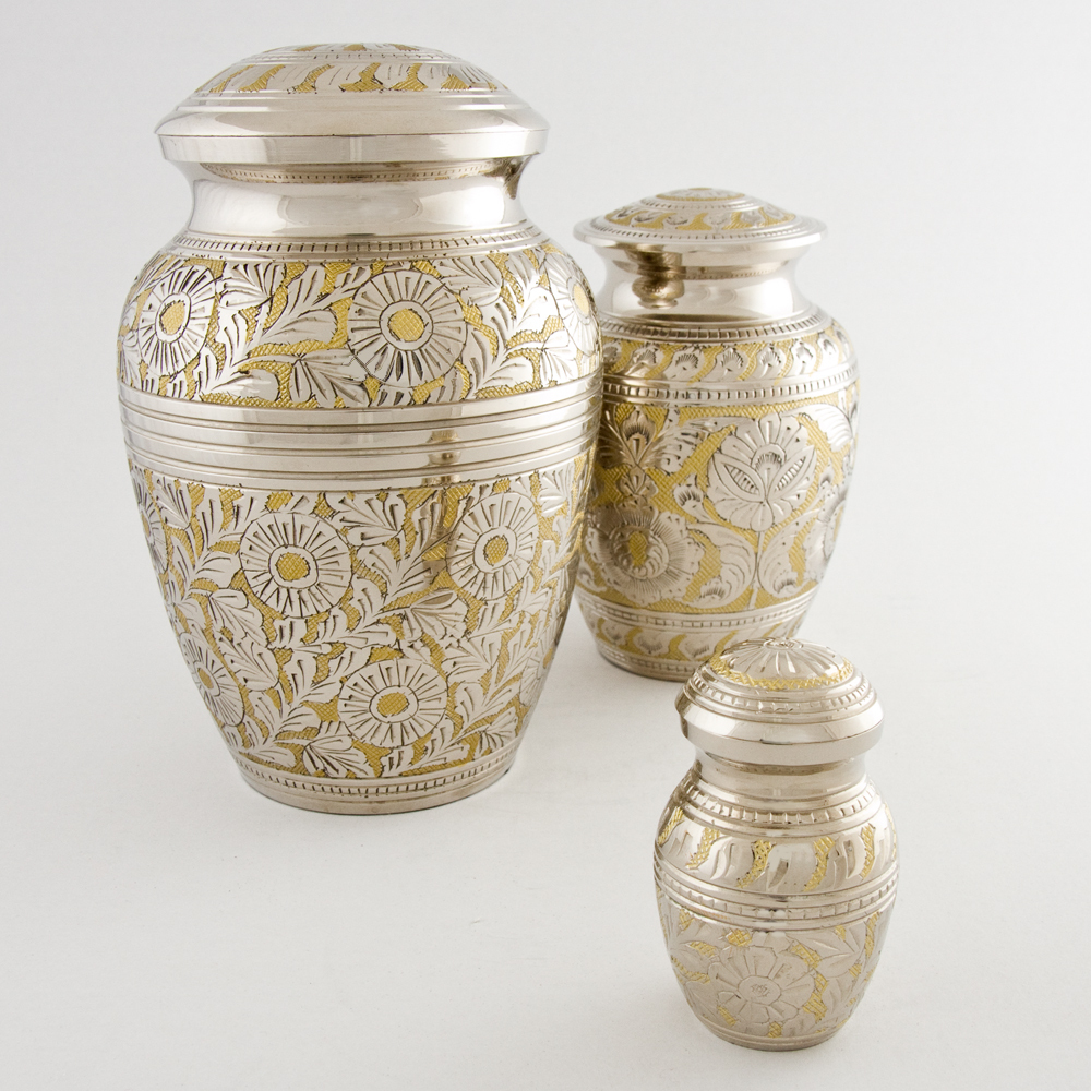 Memorial Urns Australia PO Box 199, Elwood, 3184