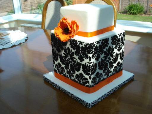 Stencilled Celebration Cake