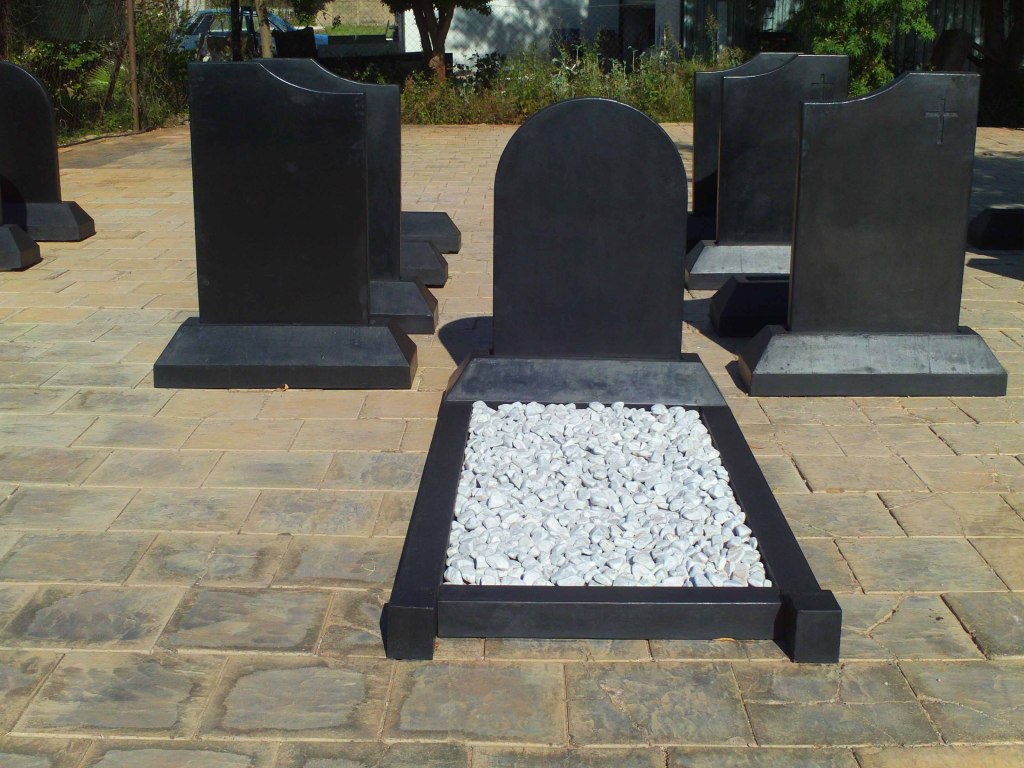M.C.C. MAC'S CONCRETE CREATIONS UNIT 4, TRANSWERK, KOEDOESPOORT