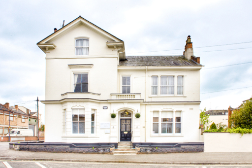 The Grove Practice is a private dental practice in Leamington Spa, Warwickshire
