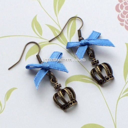 Crown Vintage Bronze Charm Earrings