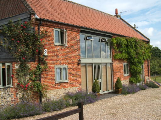 Frogs Hall Barn B &amp; B