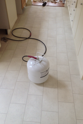 VINYL FLOORING